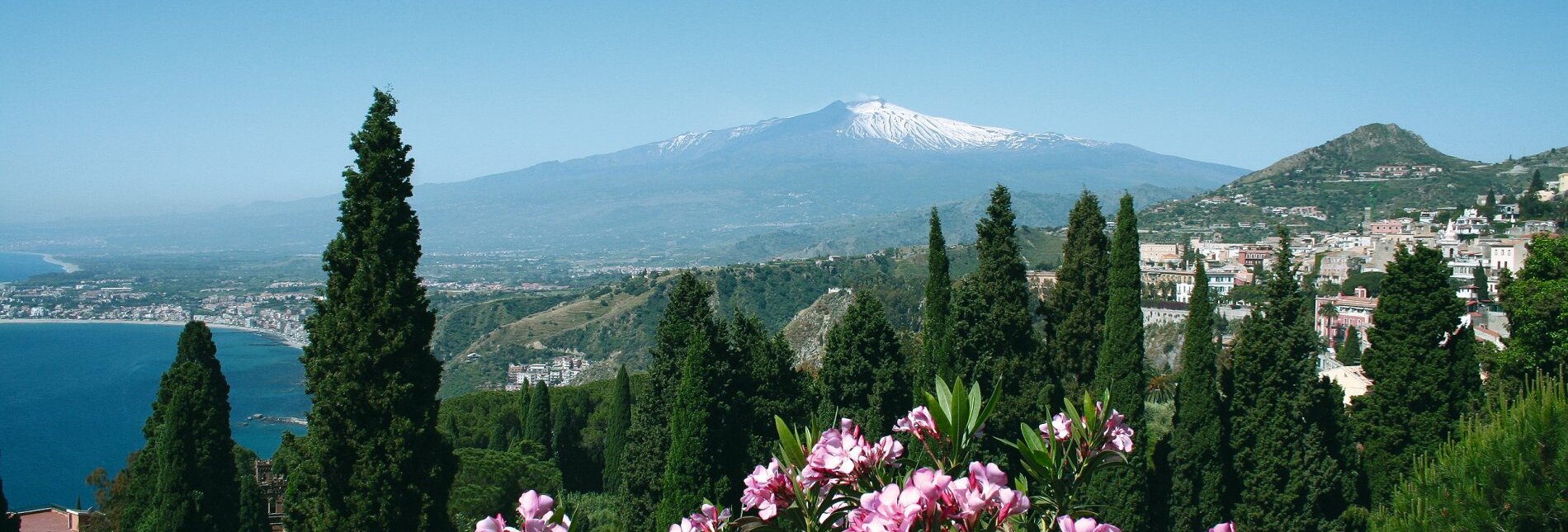 Blick auf den Ätna von Taormina aus