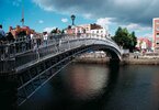 Halfpenny Bridge in Dublin