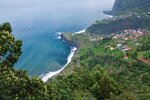 Dorf an der Küste Madeiras