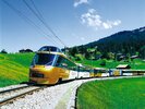 Golden Pass Panoramic Express auf der Strecke Montreux-Zweisimmen